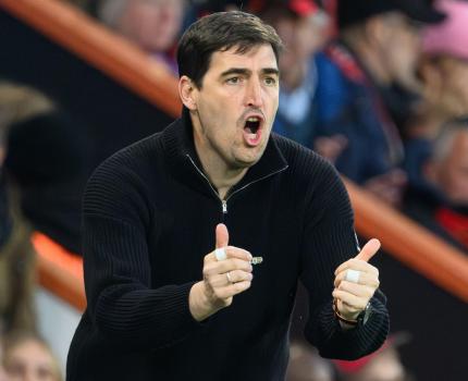 FC Liverpool a demarat discuţiile cu antrenorul Andoni Iraola