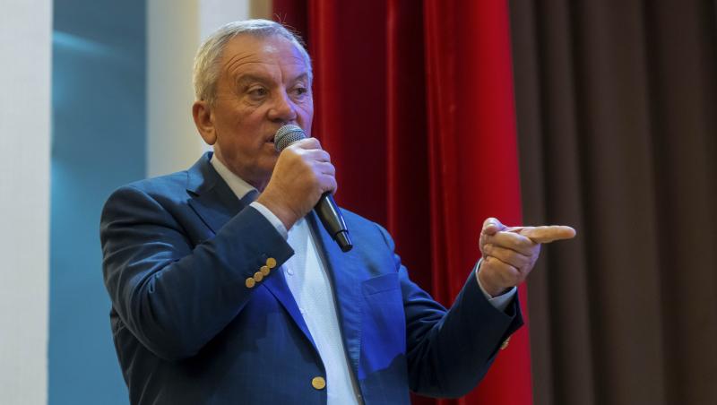 Primarul Buzăului: "Dacă legea nu prevedea să-mi pierd mandatul, aş fi plecat şi din PSD”