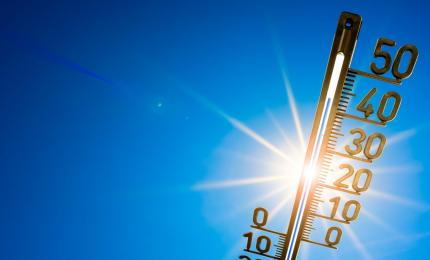 15 județe intră în cod galben de caniculă până luni. Vor fi temperaturi de 36 de grade