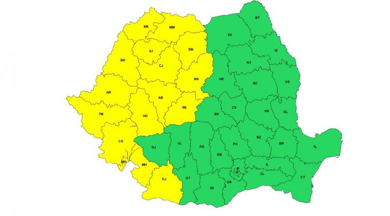 15 județe intră în cod galben de caniculă până luni. Vor fi temperaturi de 36 de grade