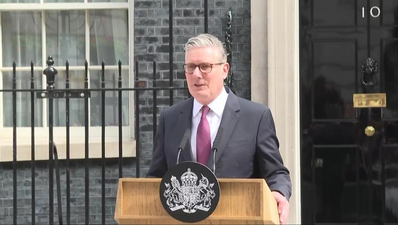 Keir Starmer şi-a dat demisia din funcţia de prim-ministru al Marii Britanii