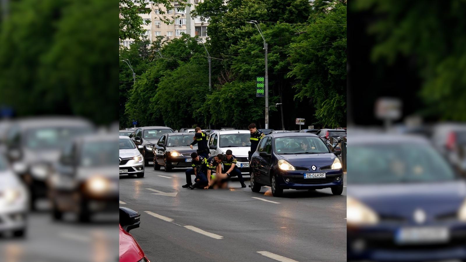 Scene violente în București: poliţiştii au tras focuri de armă, după ce un tânăr și-a înjunghiat tatăl