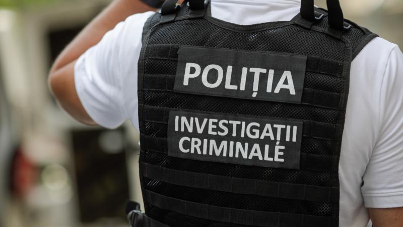 Buzoiancă de 77 de ani, reţinută pentru camătă şi şantaj alături de cei doi nepoţi. Prejudiciu de 100.000 de €