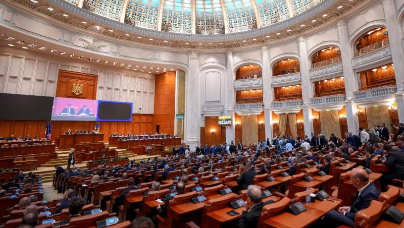 Proiectul depus de S.O.S. România privind unirea cu R. Moldova a fost adoptat tacit în Camera Deputaților