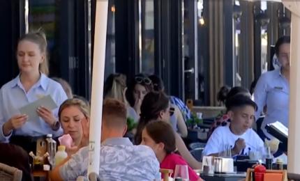 Dreptul pe care puţini clienţi îl cunosc. Ce sunt obligate restaurantele să ofere la cerere