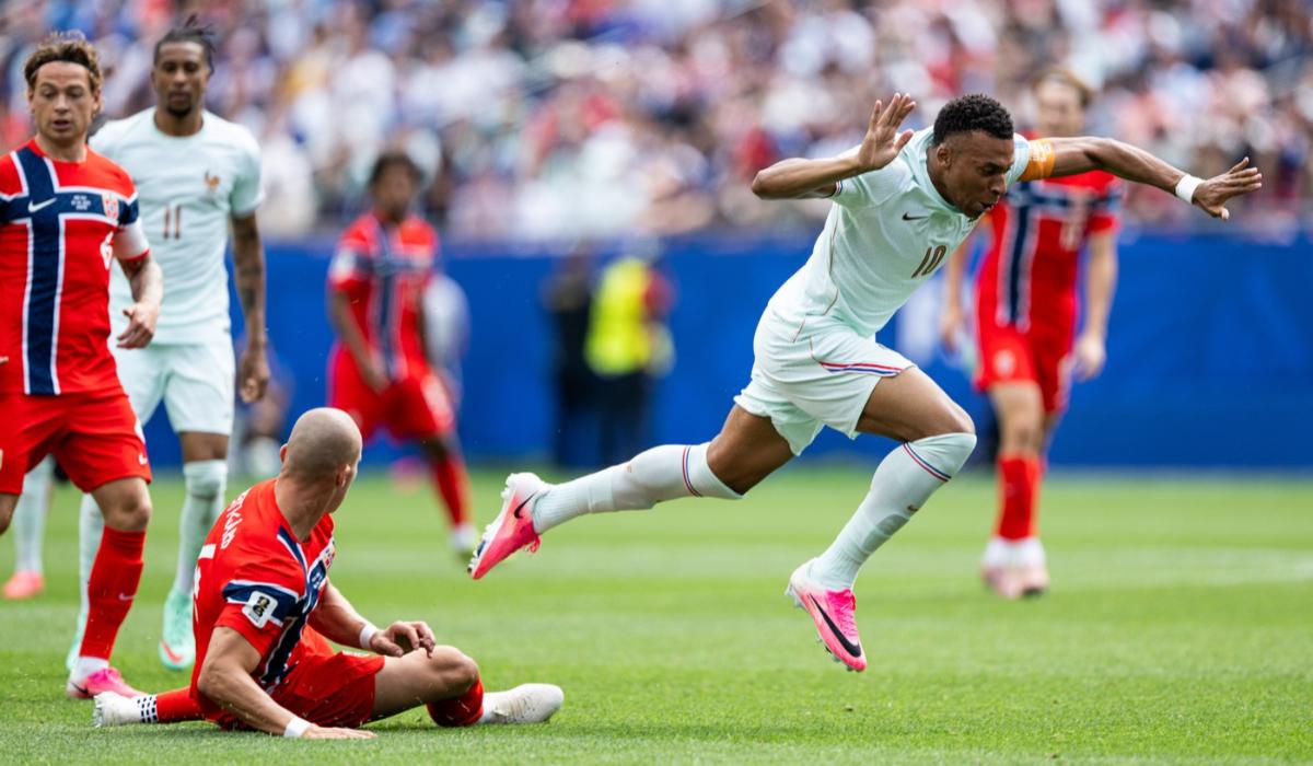 Norvegia - Franţa 0-1. Mbappe pasează excelent, Dembele înscrie pentru "Cocoşi"