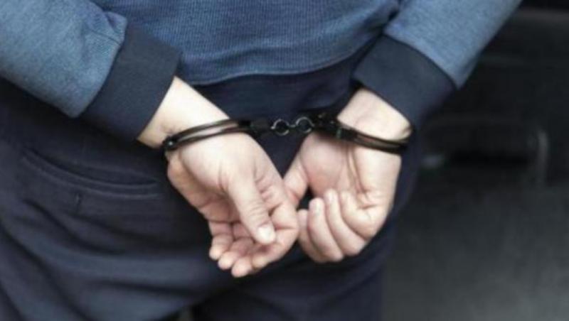 Recidivst de 40 de ani din Capitală, reținut de polițiști după ce omorât un bărbat în bătăie