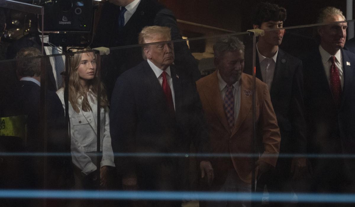 Donald Trump, huiduit la finala NBA de la Madison Square Garden