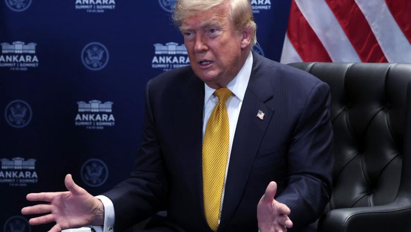 Trump renunţă la taxa de 20% pentru navele care traversează Strâmtoarea Ormuz