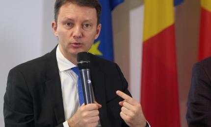 Manole, ironie la adresa lui Siegfried Mureşan pe legea salarizării: "L-am invitat, sigur nu e pe plajă"