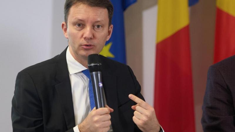 Manole, ironie la adresa lui Siegfried Mureşan pe legea salarizării: "L-am invitat, sigur nu e pe plajă"