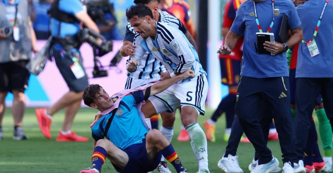 Încăierare pe teren după finala Cupei Mondiale