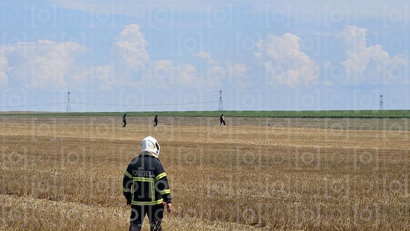 Primele imagini de la locul în care a căzut drona doborâtă de un F-16 al Forţelor Aeriene Române
