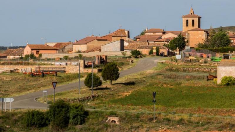 Un sat din Spania cu doar 45 de locuitori le ofera oamenilor casă gratuită şi loc de muncă dacă se mută aici