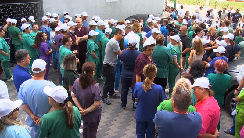Guvernul a aprobat deblocarea a aproape 7.000 de posturi din sănătate. Sunt mai puţine decât cerea ministerul
