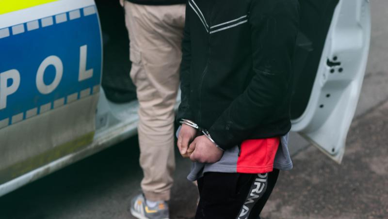 Planul prin care o femeie a scăpat de bărbatul suspectat de viol în Capitală. Polițiștii l-au prins când fugea