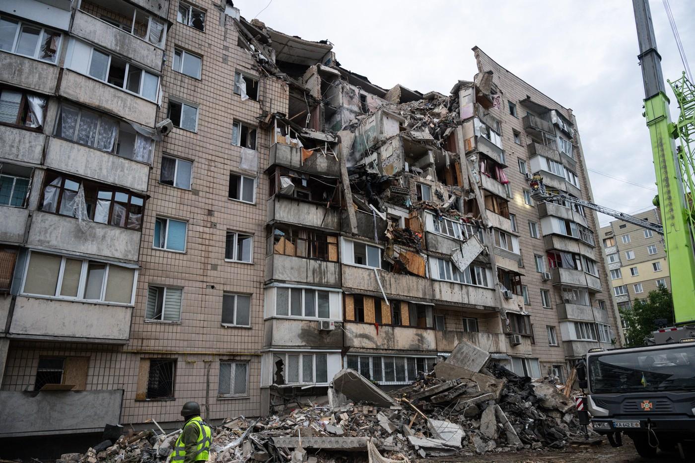 Ucraina nu a reușit să doboare nicio rachetă balistică rusească 12 morţi la Kiev. Apelul lui Zelenski