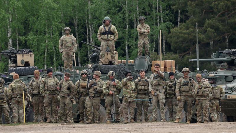 Cum ar lupta Europa cu Rusia fără America. "E singura modalitate de a salva NATO"