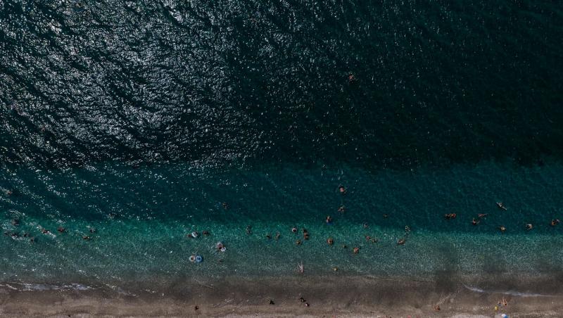 Marea Mediterană "fierbe" la 32 de grade. Temperaturile apei pot alimenta furtuni puternice
