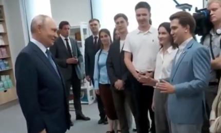 "Nu m-am temut niciodată de nimic". Replica lui Putin într-o discuție despre inteligența artificială