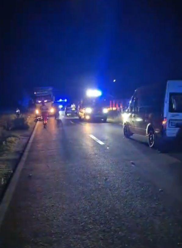 La 20 de ani, un șofer a semănat moarte în Corbii Mari. A murit în drum spre spital, după ce a luat 4 vieți