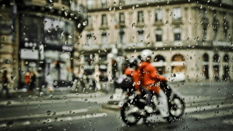 Alertă meteo: Cod galben de caniculă și Cod galben de furtuni. Ce județe sunt afectate