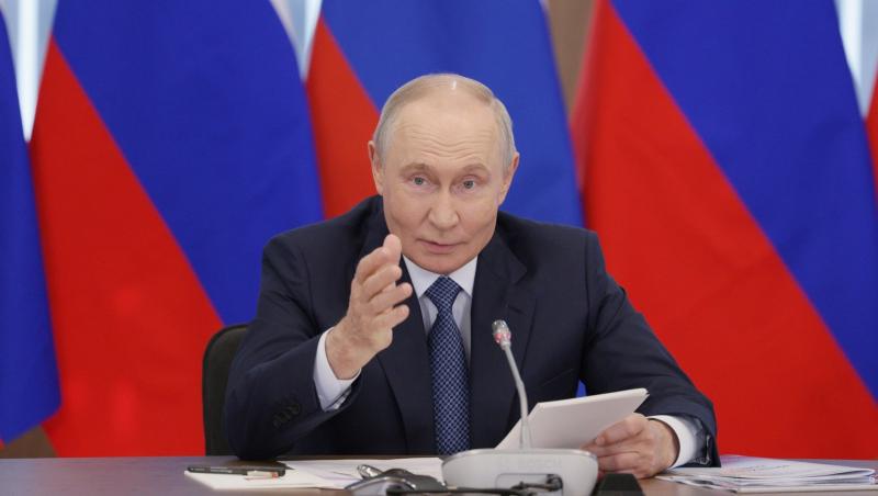 Putin acuză NATO că extinde tensiunile în Asia-Pacific și Arctica și amenință cu un răspuns "simetric"