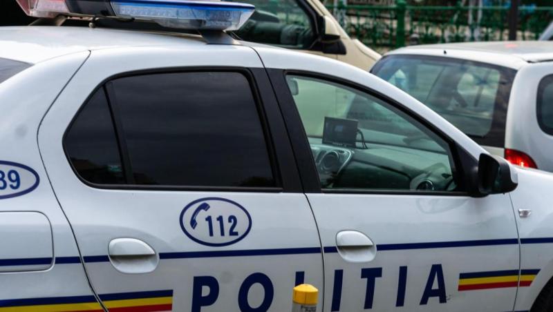 Bătaie între 11 persoane pe un bulevard din Arad. 10 bărbaţi vor fi reţinuţi, 6 au ajuns la spital