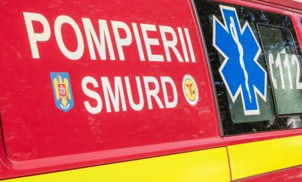 Accident cu șase mașini în Bacău. Patru persoane, între care doi copii, la spital