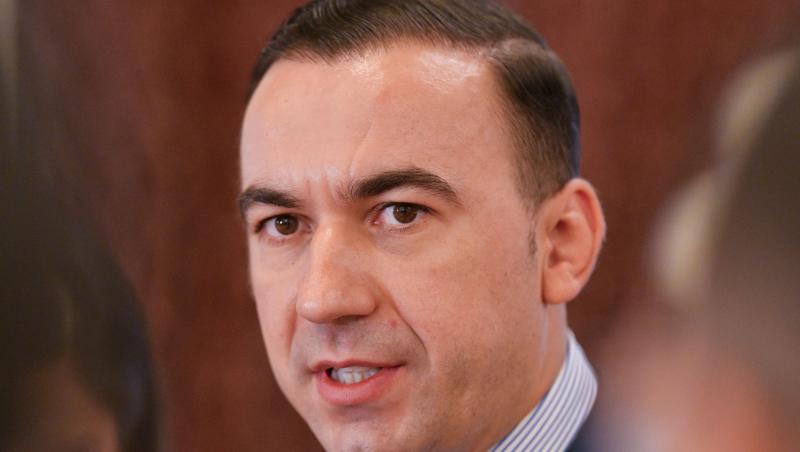 Bogdan Ivan: "Preţurile la motorină au luat-o razna". Cere intervenţia premierului şi Consiliului Concurenţei