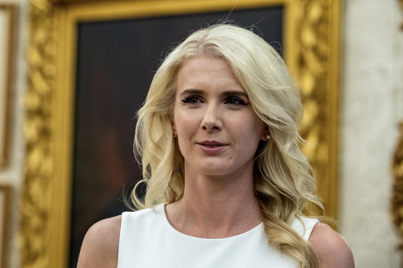 Cine este Natalie Harp, asistenta care îi scrie postările lui Trump. S-a urcat în portbagaj să îi fie alături