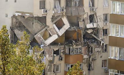 Familiile afectate de explozia blocului din Rahova vor primi ajutor financiar pentru încă un an