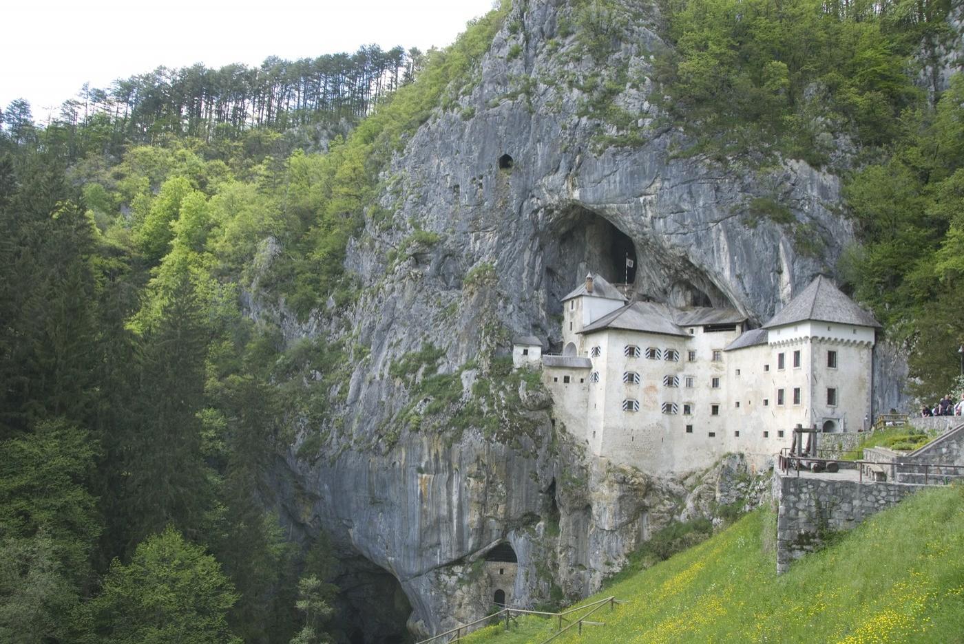 Predjama