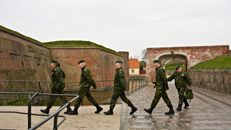 O ţară europeană a lansat oficial serviciul militar obligatoriu cu o durată de 11 luni
