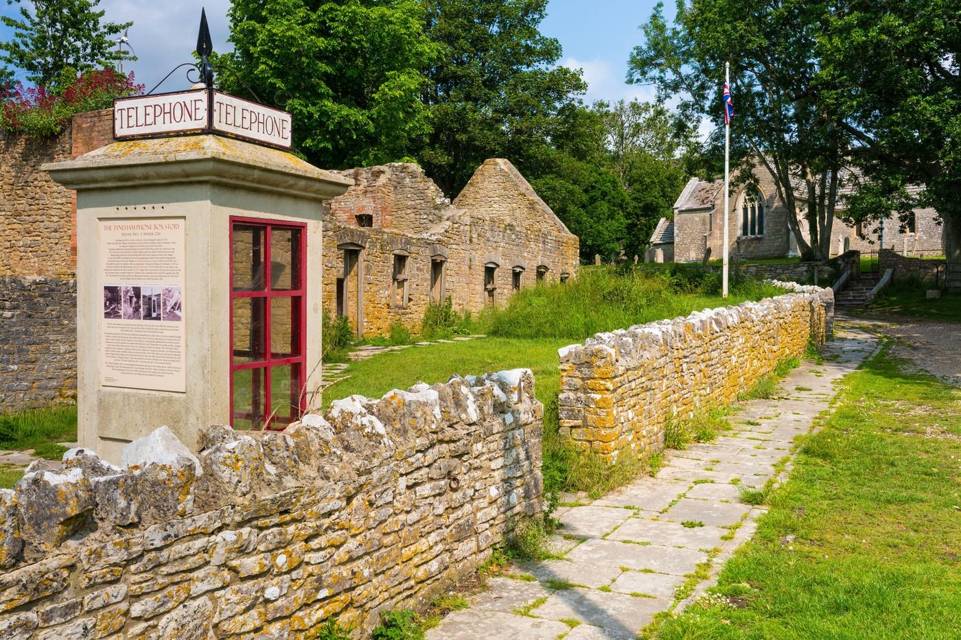 Satul Tyneham