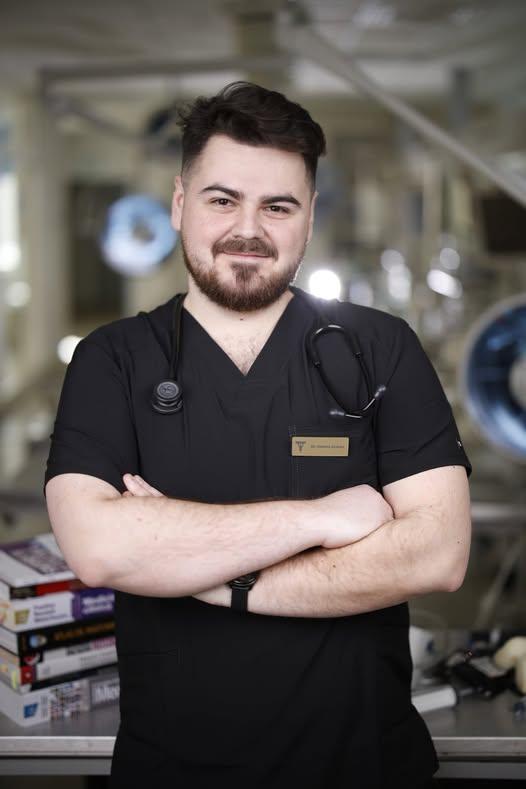 Un student la Medicină a murit la 25 de ani în urma unui infarct. Cosmin îşi luase licenţa de doar o zi