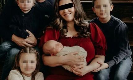 O mamă şi-a spânzurat fiul de 2 ani în pivniţă în timp ce ceilalţi 3 copii erau acasă. A văzut diavolul în el