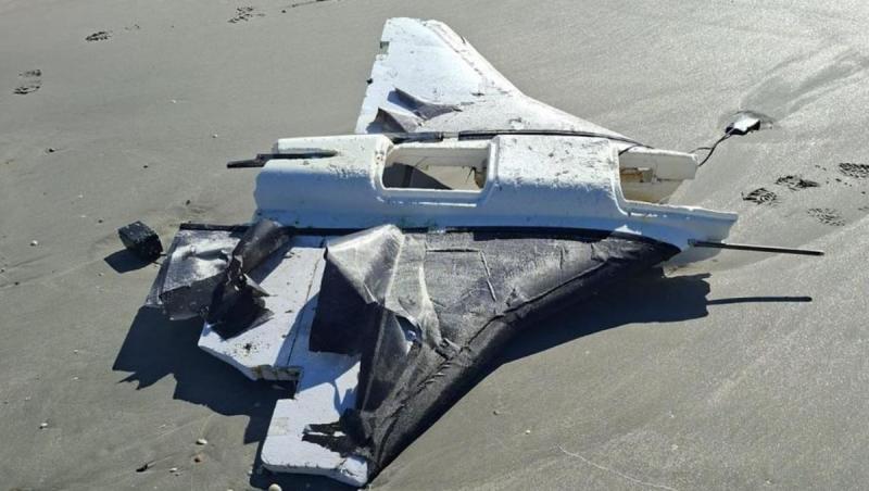 Un fragment de dronă a fost găsit pe plaja din Corbu. Militarii l-au neutralizat
