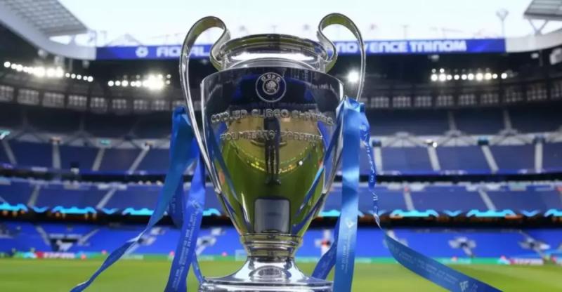 Liga Campionilor: Como, Bayern și Manchester United, victorii categorice. Slavia, revenire spectaculoasă