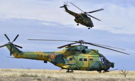 Elicoptere şi avioane de vânătoare la joasă înălţime, blindate pe şosele. Anunţul MApN: "Nu vă panicaţi"