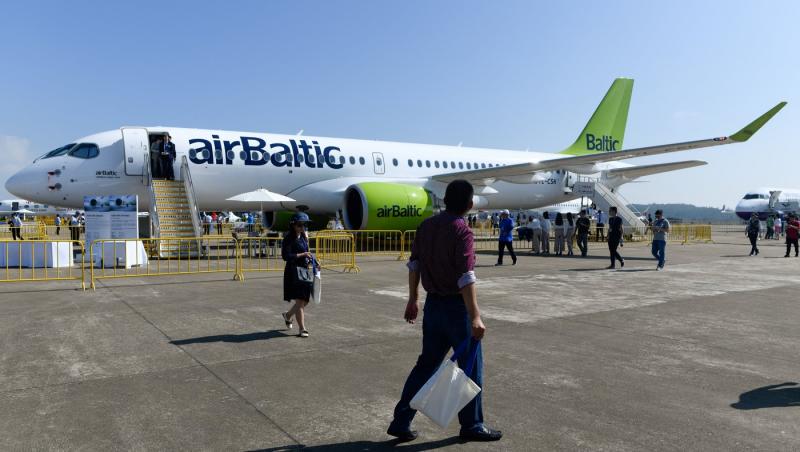 Criză în aviaţie: falimentul airBaltic anunţă o iarnă grea pentru companii. Preţul combustibilului s-a dublat