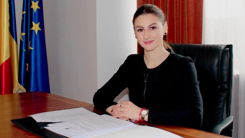 Cine este Andreea - Petronela Cîmpianu, deputata care a plecat din S.O.S. România la PNL