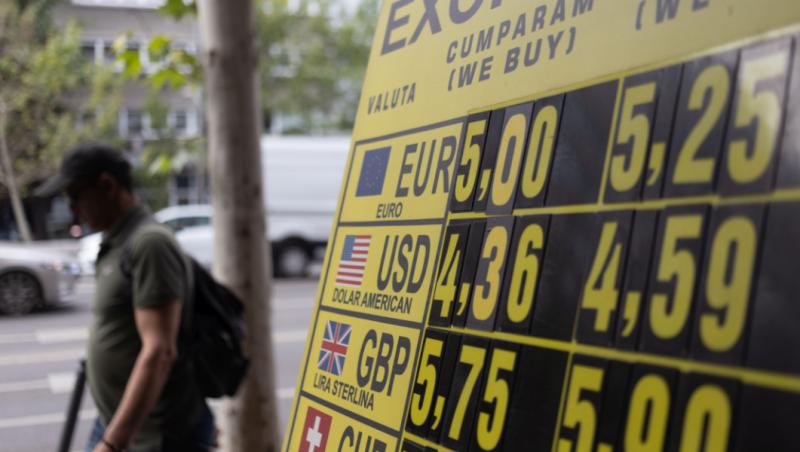 De ce a crescut euro la 5,2788 lei? Unii investitori ar fi vândut obligaţiuni pentru a se retrage din România