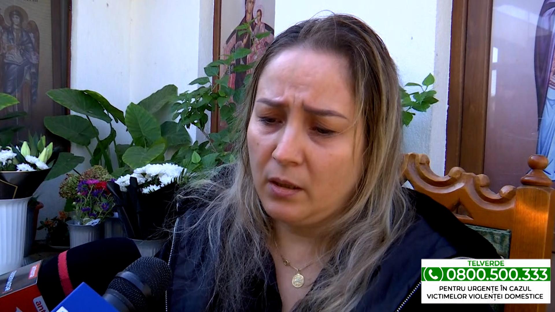 Ultimul rămas bun pentru Valentina, tânăra ucisă în bătaie de iubitul ei: "Îmi vreau copilul înapoi"