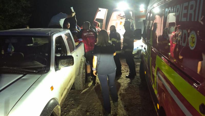 Tânăr de 27 de ani, rănit grav după ce un copac a căzut peste el într-o pădure din Vrancea