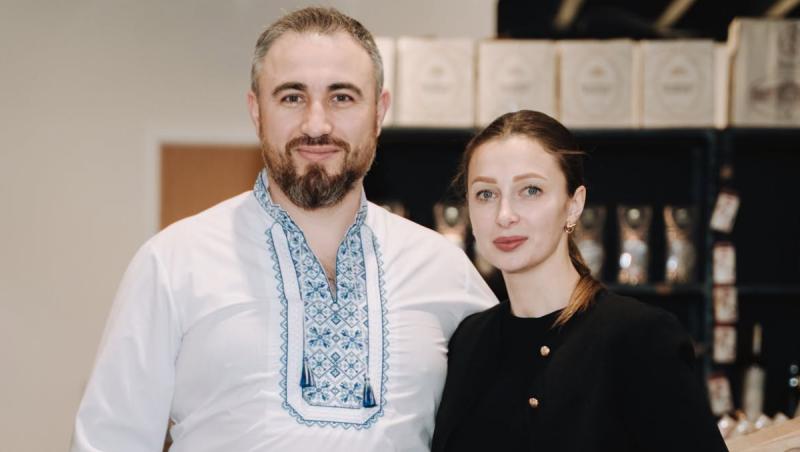 Un oltean și o moldoveancă au mizat pe un produs de acasă. Afacerea lor a prins rapid în Anglia