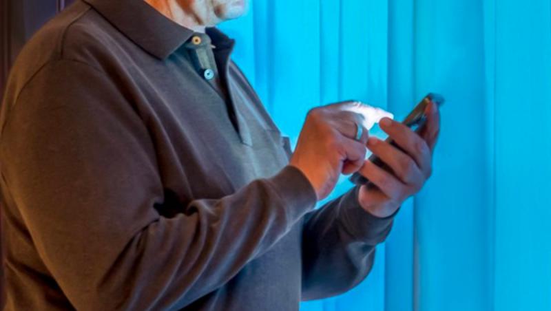 Compania amendată în România cu 1 milion de euro, după ce un angajat ar fi șters WhatsApp de pe telefon