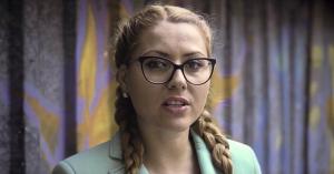 Zi de doliu în Bulgaria. Jurnalista ucisă Victoria Marinova, condusă pe ultimul drum (Video)