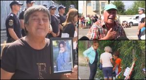 Bunicii Luizei își strigă durerea în fața casei lui Gheorghe Dincă, mama fetei a leşinat: "Cine îmi aduce fata înapoi?"