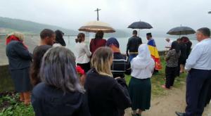 Ioana, Sânziana și Petruța, fetițele înecate în barajul Pârcovaci, fuseseră la biserică înainte de tragedie (Video) 
